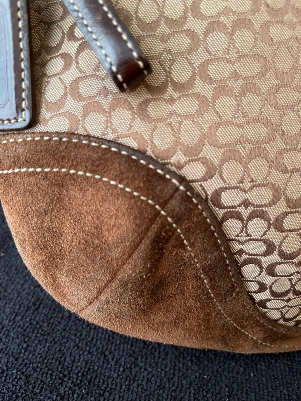 Y2K Coach Tan Signature Canvas and Brown Suede Hobo Bag - Picture 3 of 10